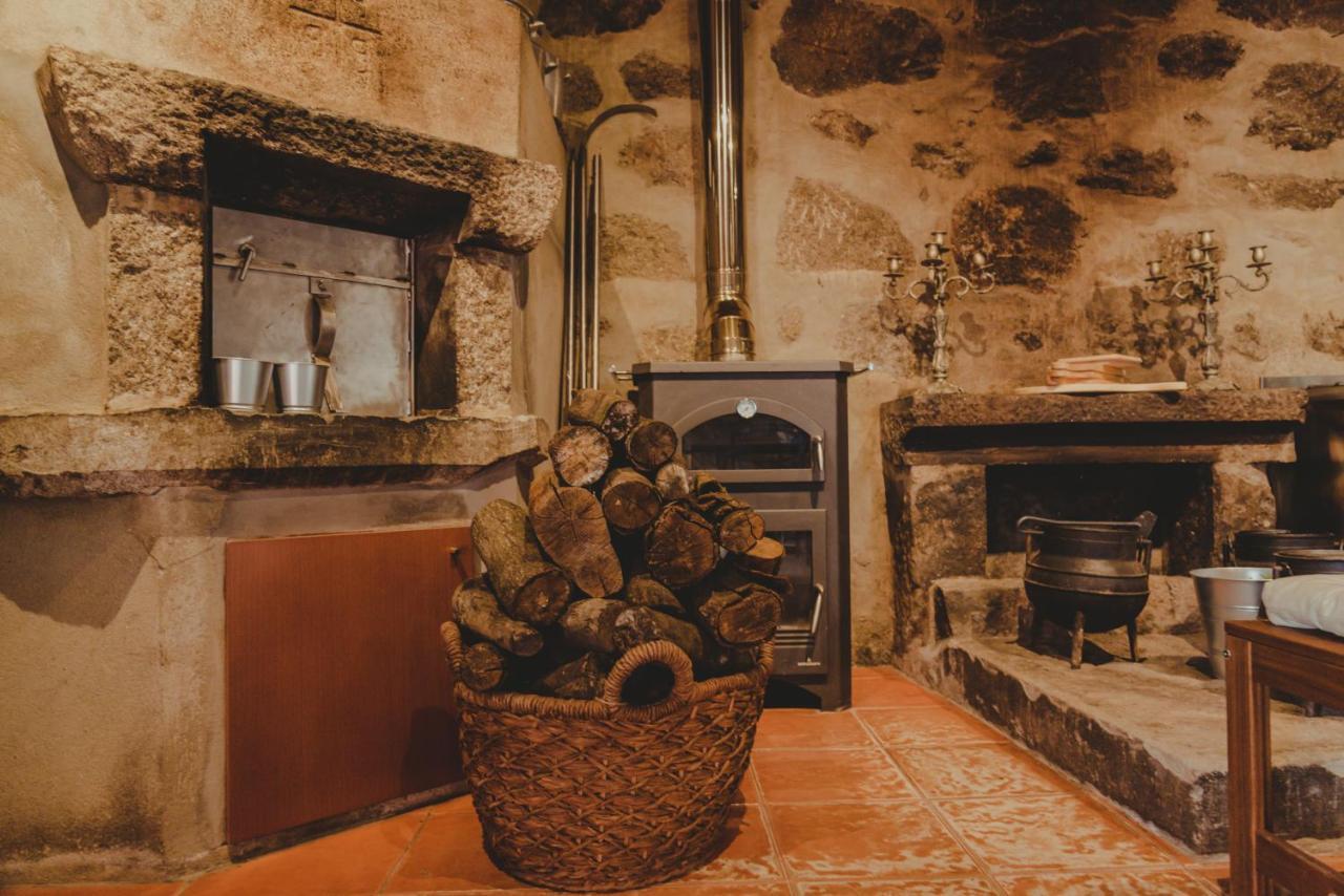 The Farmhouse I - Uma Quinta Deslumbrante Фелгейрас Екстериор снимка