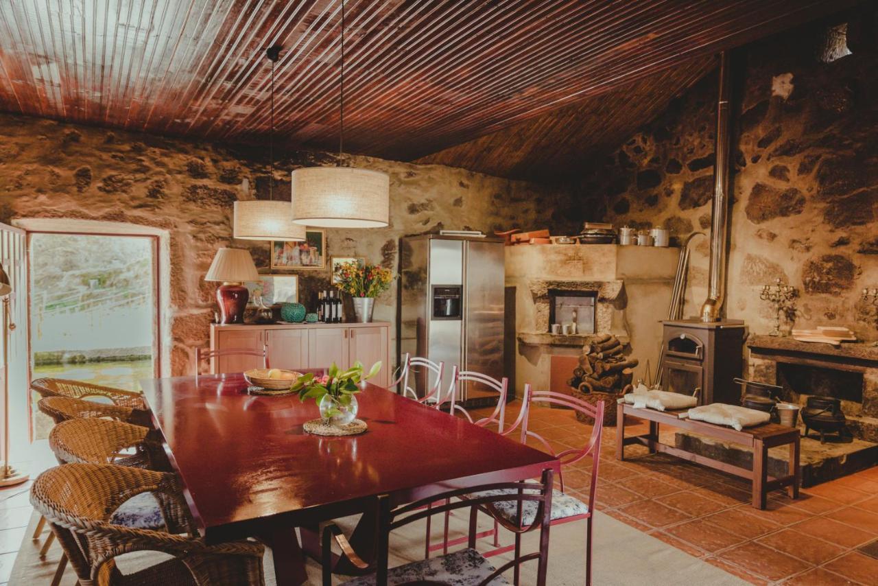 The Farmhouse I - Uma Quinta Deslumbrante Фелгейрас Екстериор снимка