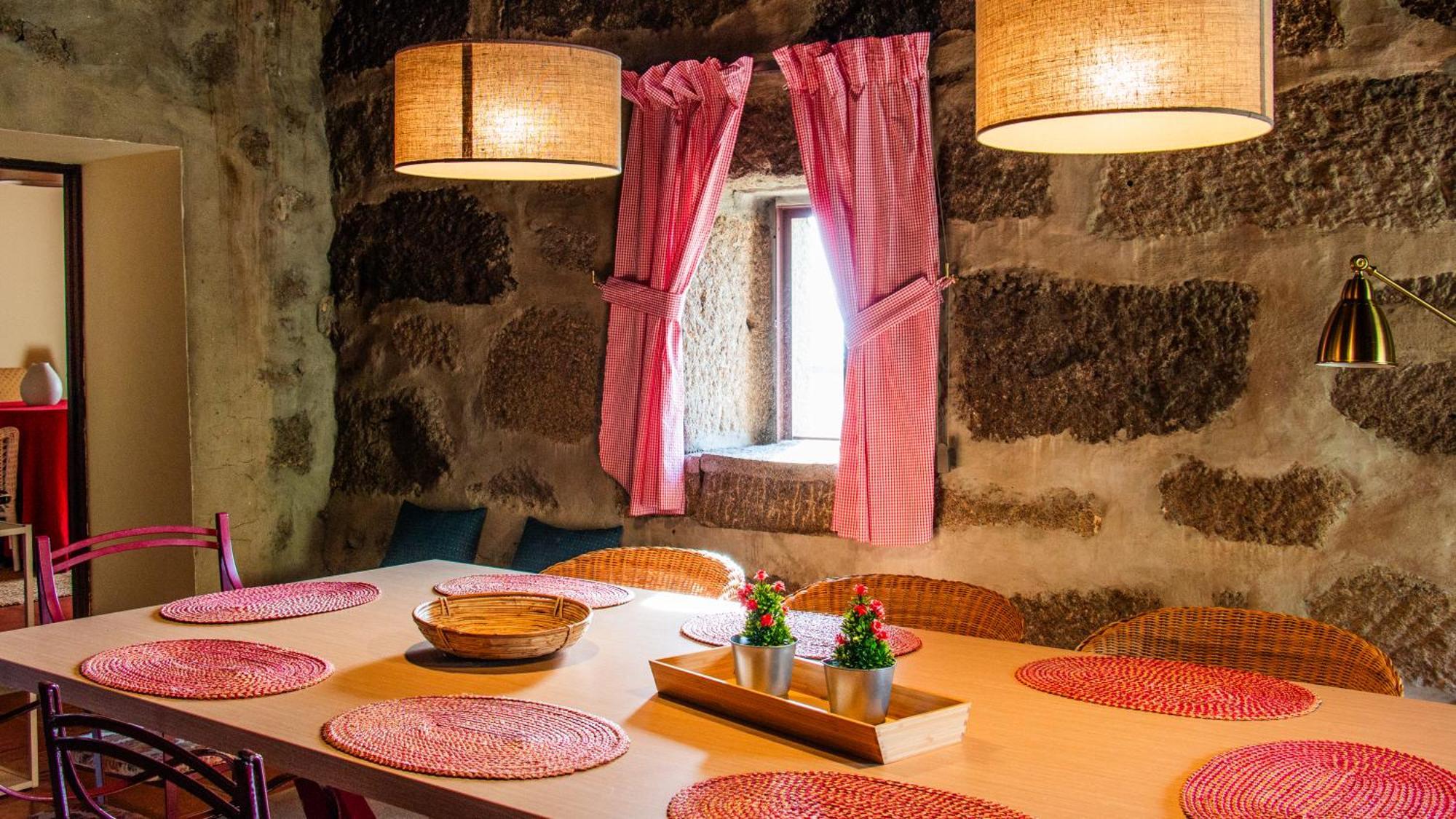 The Farmhouse I - Uma Quinta Deslumbrante Фелгейрас Екстериор снимка